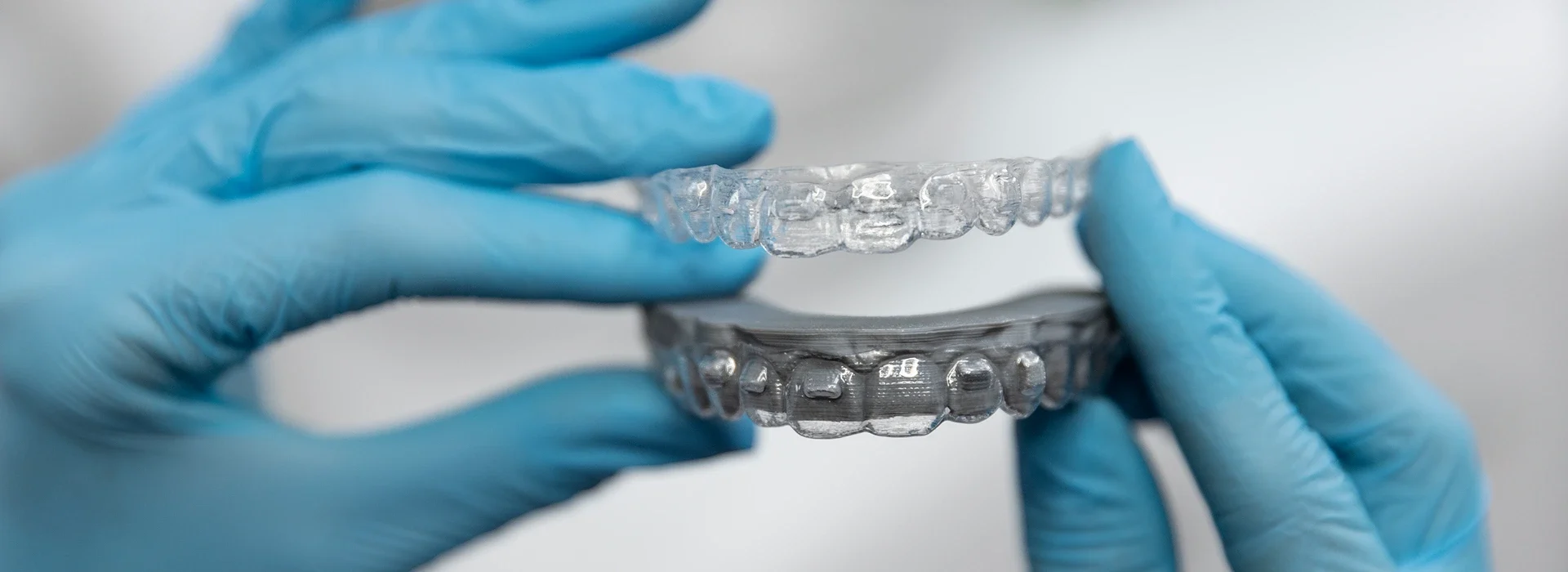 Gelos Dentistry Clear Aligners & Invisalign in Tricity